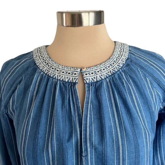 Massimo Dutti Blue Striped Keyhole Neck Embroidered Trim Top SMALL Spring Casual - Picture 3 of 6